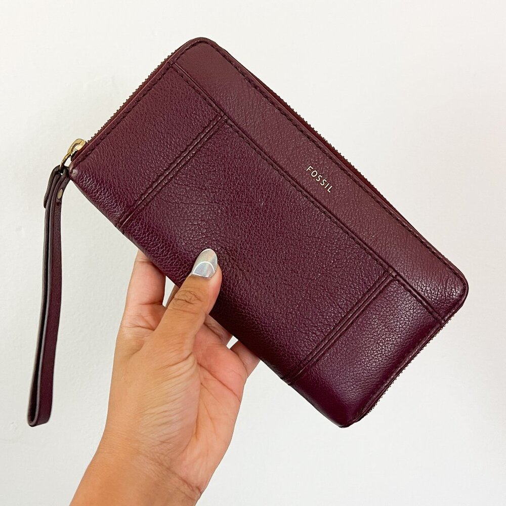 fossil // Jori RFID Zip Clutch Cabernet Maroon Wallet